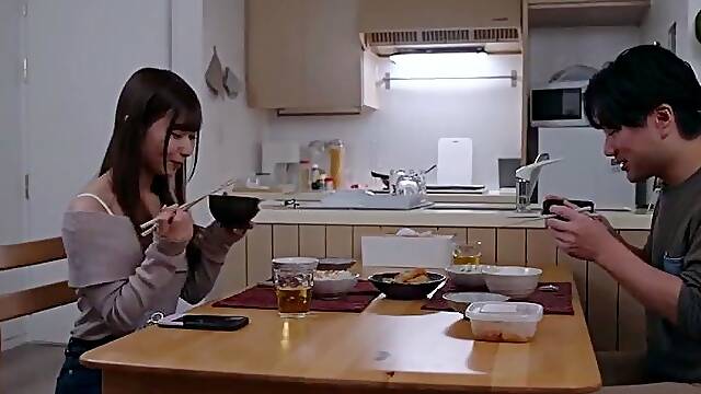 Japanese amateur Asian big boobs mother