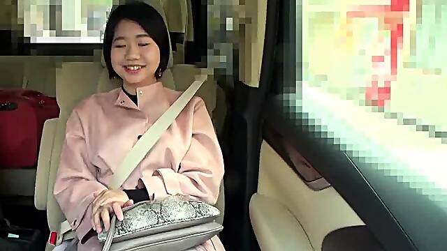 Asian japanese amateur has deep throat