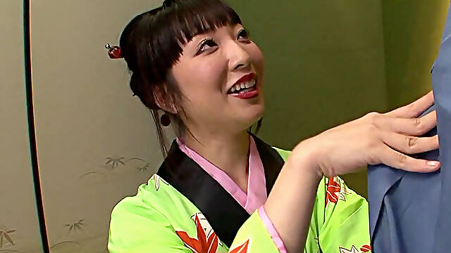 High-quality blowjob from a young Japanese woman