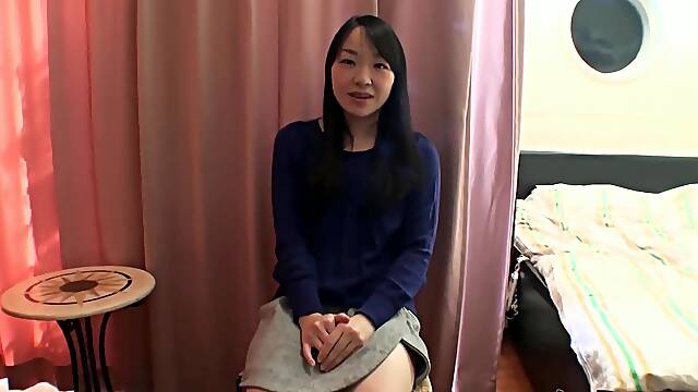 Japanese Stepmom Fucking Without A Condom