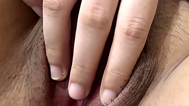 Please fuck me with your bick cock daddy