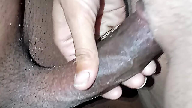 Hag Hai Aur Aapke Apne Apna Koi Nahin Hai Koi Nahi Hai Apne Apna Koi Nahi Hai It would have been based on a Nepali language novel that has been on this site