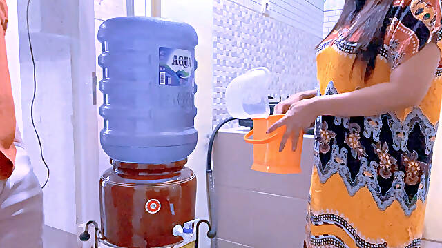 The intention of collecting debts is even given to pussy to the point of squirt