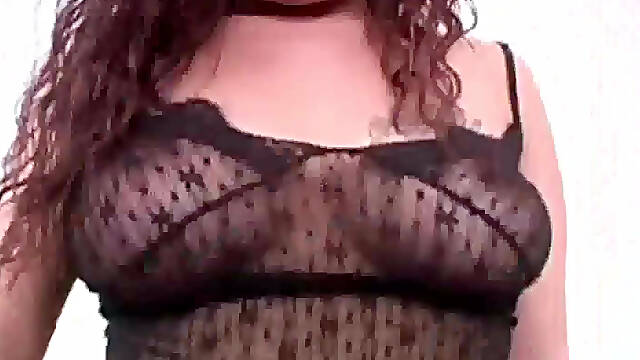 Asian handjob by Mila