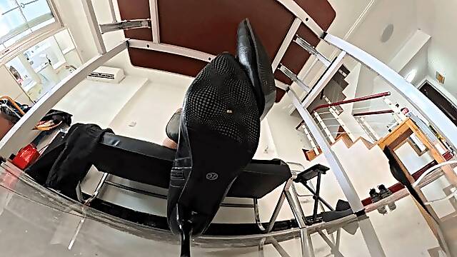 8k vr360 Yide Office Boots Dominate