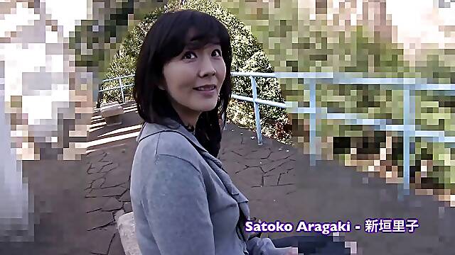 Smooth Japanese cougar loves having her body teased and fucked