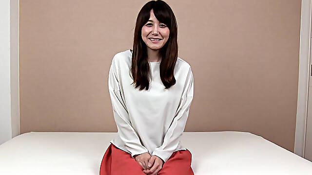 M986g01 a Neat and Clean Beautiful Office Lady Has Her Second Av Interview! Bold Masturbation in Front of the Camera! I Feel Lik