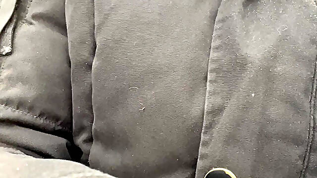 Pee Sexy on the Forest so Cool